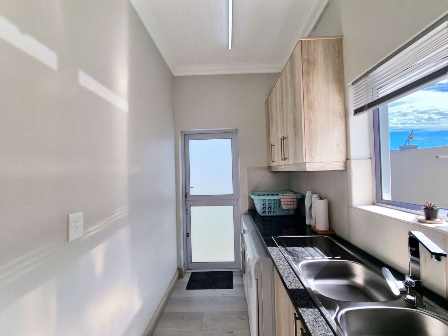 3 Bedroom Property for Sale in Westcliff Western Cape